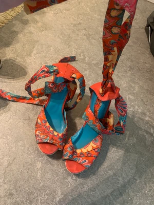 Klackskor - Klackskor i bra skick