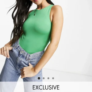 Body - Strl XS. 100kr