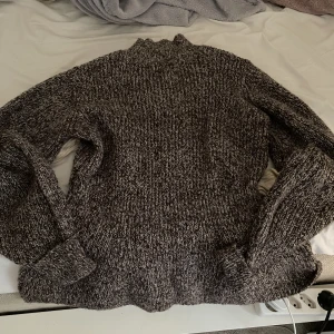 Stickad tröja - Från vero moda, perfekt nu till höst🤍