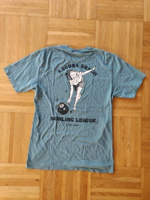 Stussy Laguna Beach Tee XL - Bra skick mycket liv kvar! STRYKS OCH TVÄTTAS INNAN DEN POSTAS.