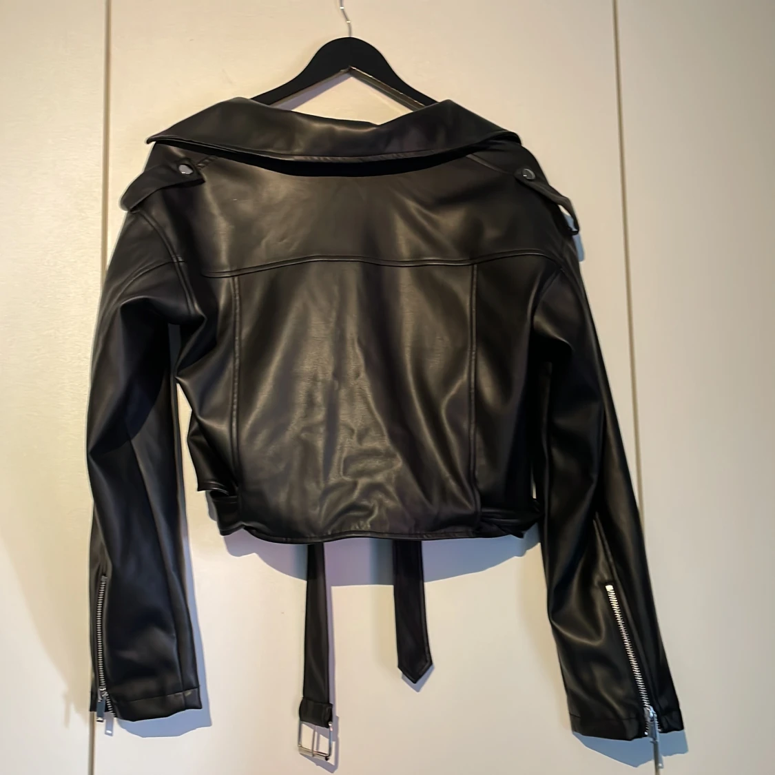 Skinnjacka Nelly  - 90