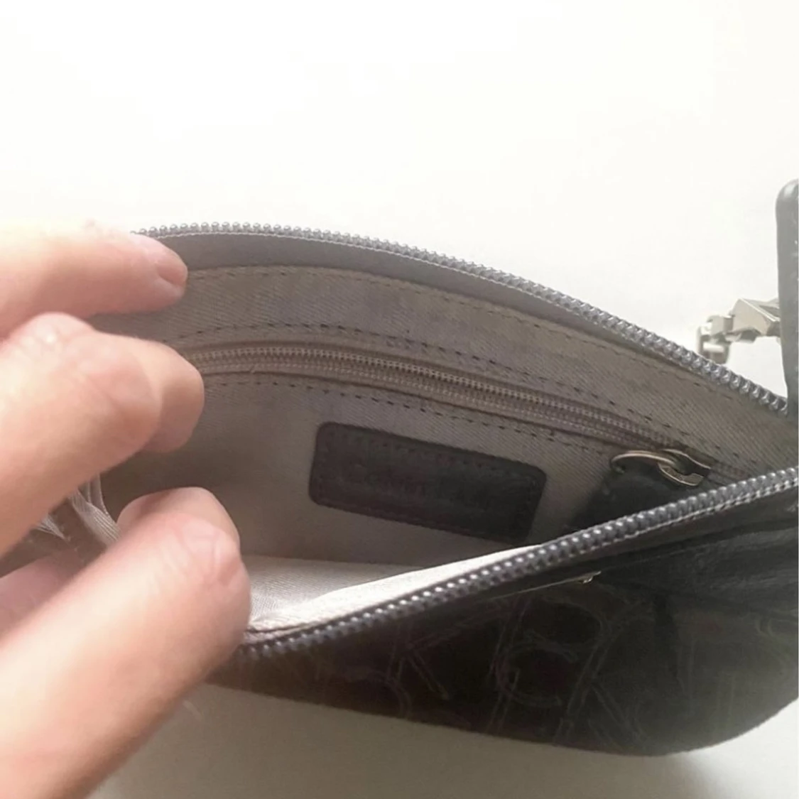 Liten väska från Calvin Klein - 90