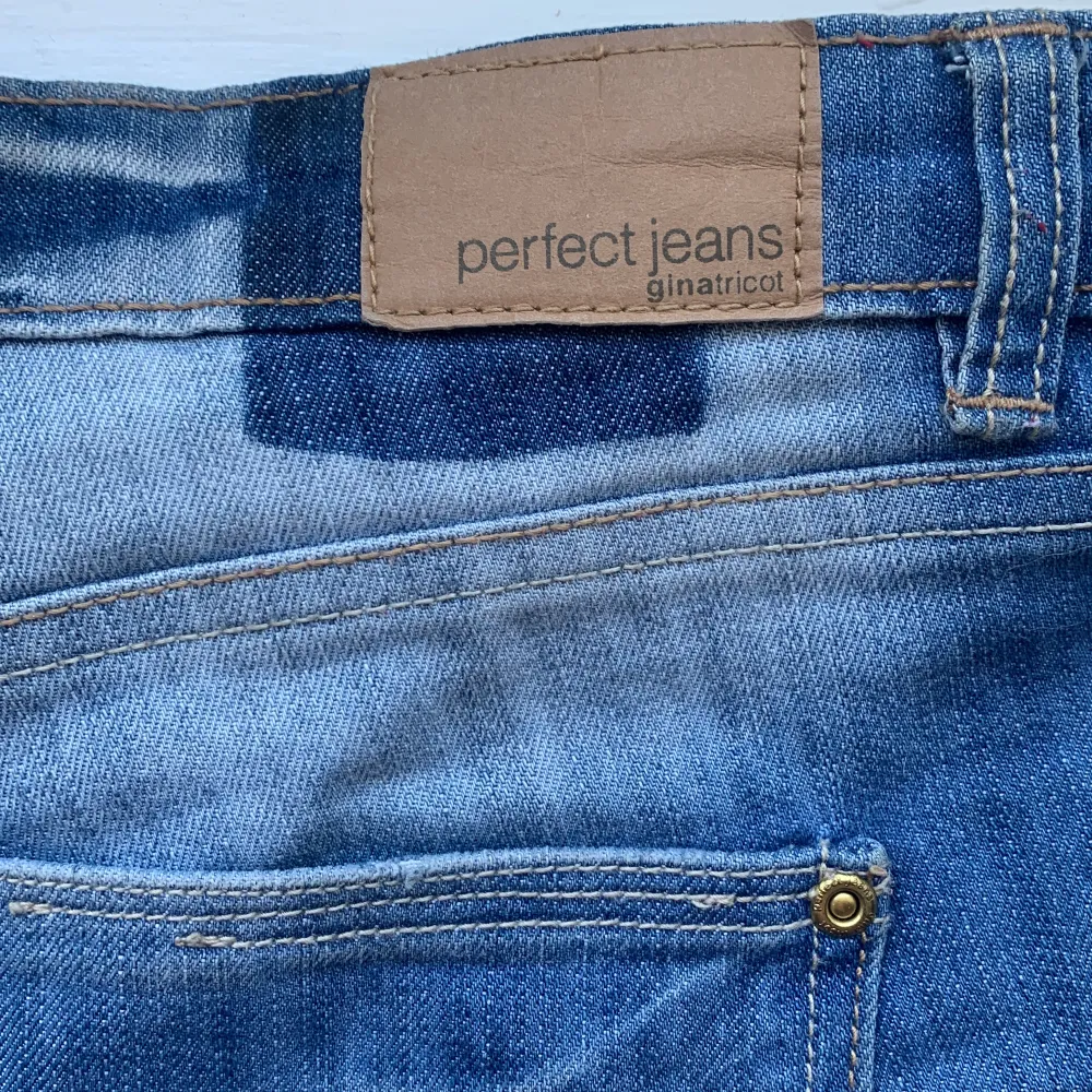 Super snygg jeans shorts, perfekt till sommaren💕. Shorts.