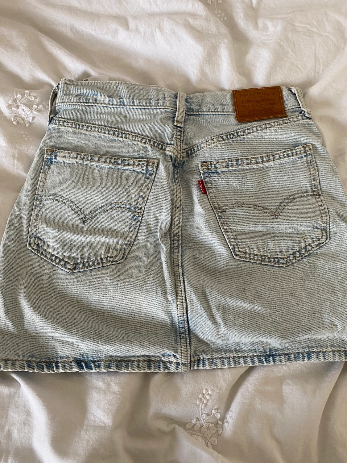 Levis kjol - 90
