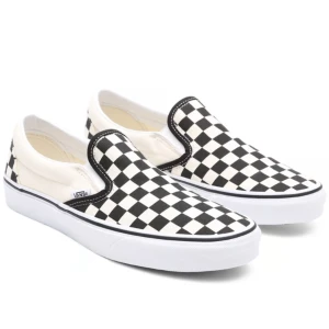Vans skor - Säljer mina Vans skor! Storlek 39 🫶🏻Skriv privat för fler bilder!