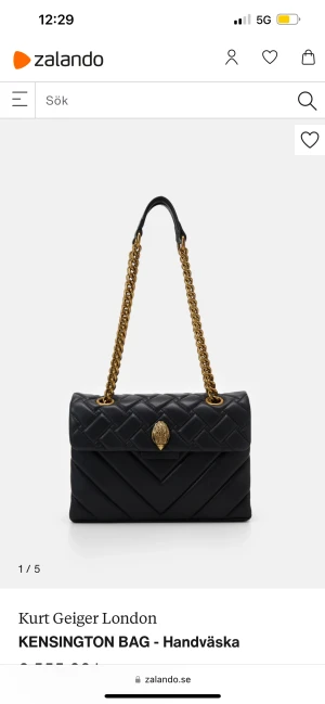 Kurt geiger väska  - Säljer min fina väska. I helt nytt skick. Inga fläckar eller skador. Liten modell men inte den minsta. 