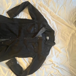 Jeans skjorta från Lee - Jeans skjorta från Lee!!  Passar M/S
