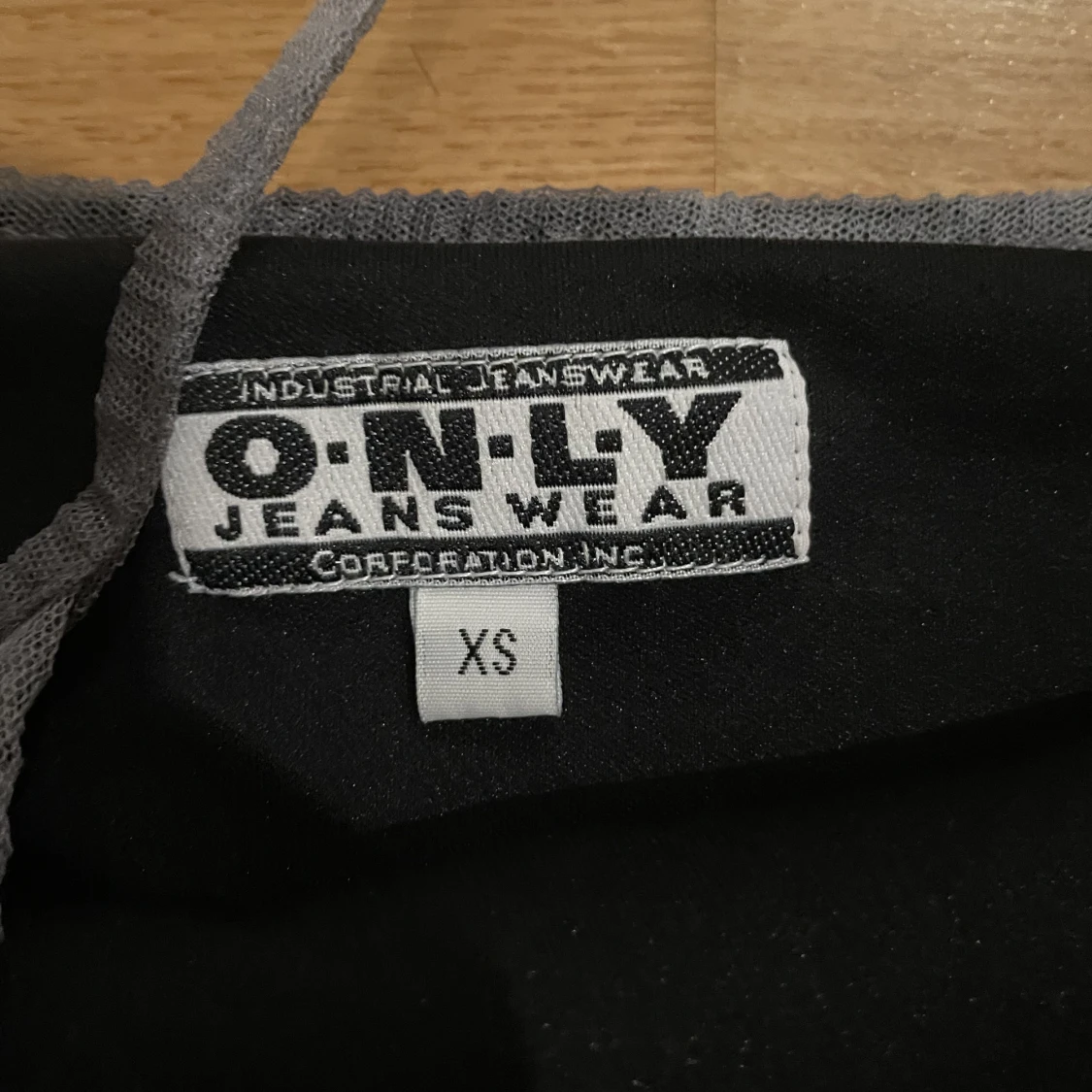 Klänning med coolt mönster - 91