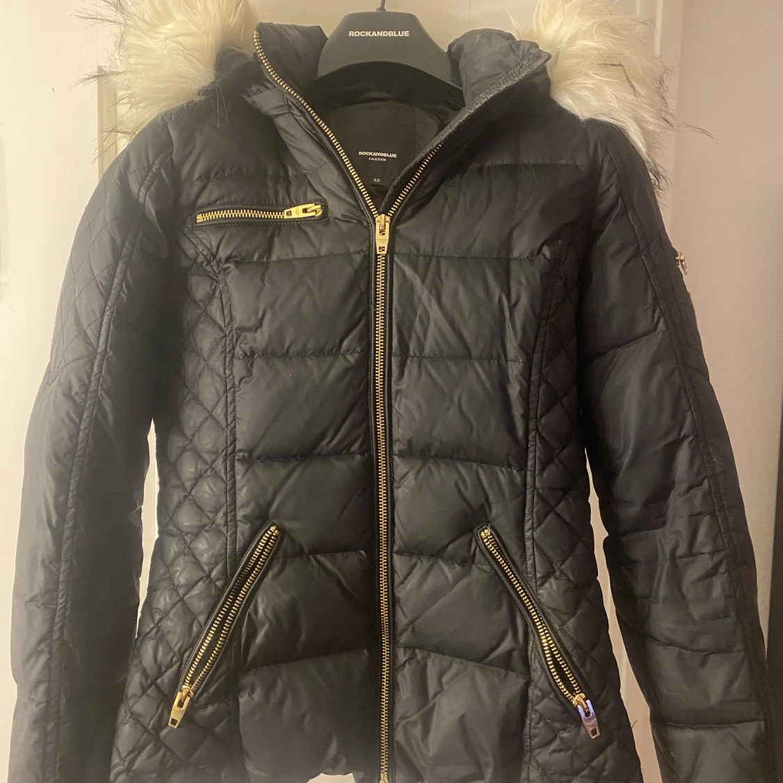 Rock and Blue jacka  - 91