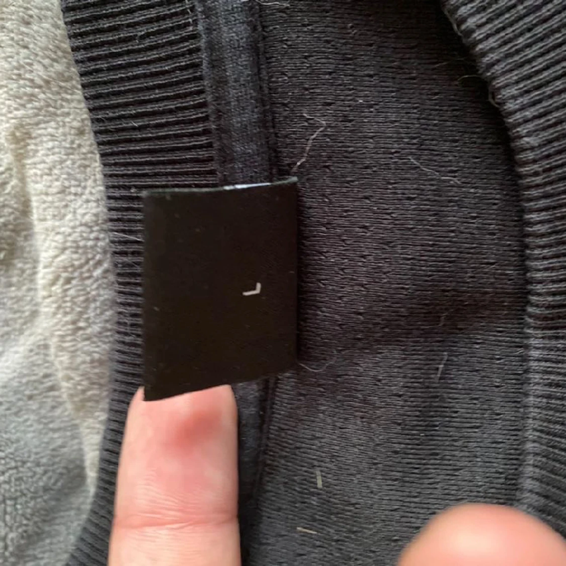 Tröja säljes  - 90