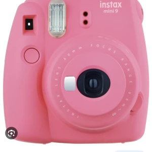 Fujifilm instax kamera - Kamera som tar polaroidbilder utskrivna direkt. Intressekoll på den så skriv gärna om du är intresserad och kom isåfall med prisförslag!