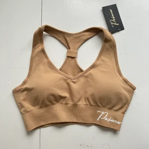 Sport top - För stor för mig