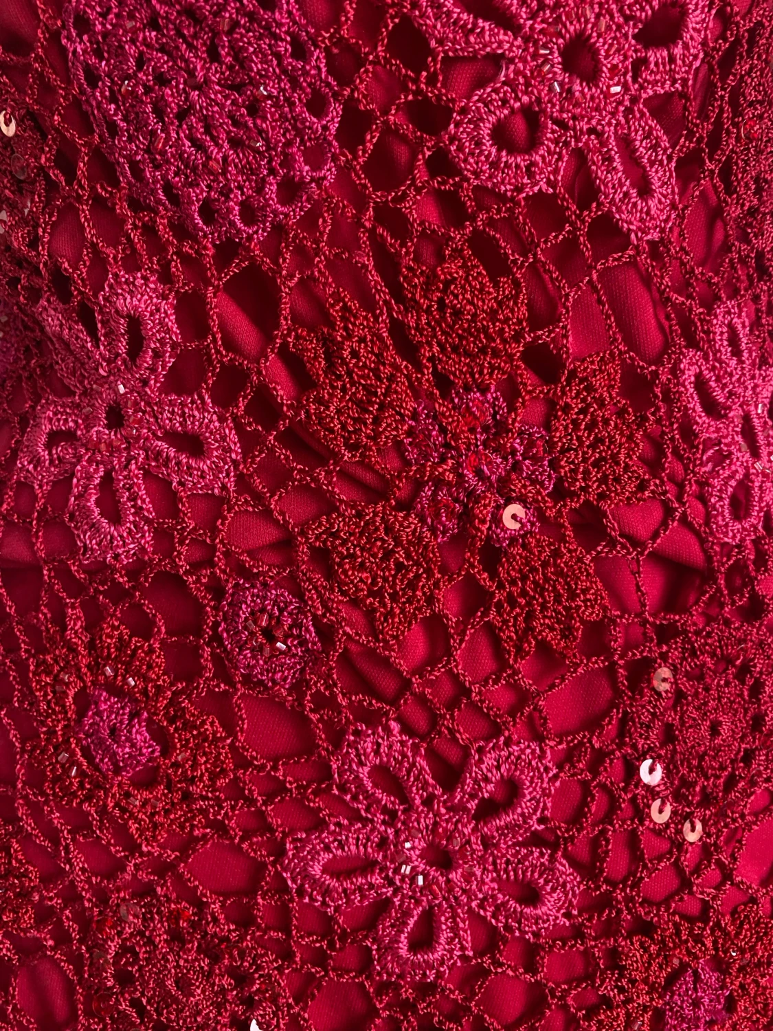 Röd spetsklänning - 90