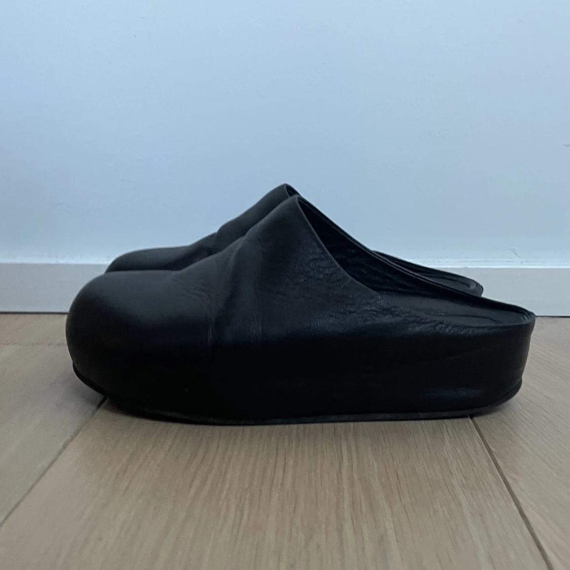 Mules i läder från Arket strl 36 - 91