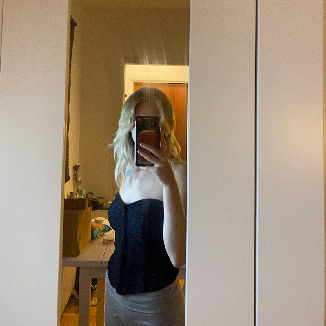 Svart topp - 90