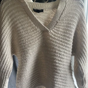 Fin stickat tröja - Originalet köpt från new yorker