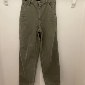 Jeans - Så coola gröna högmidjade jeans! 