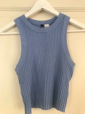 Topp - Stretchigt o skönt material.