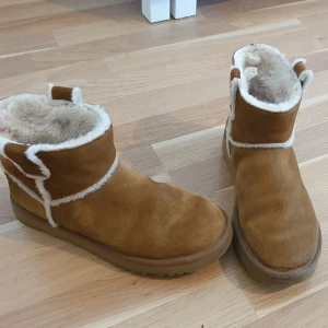 Ugg - Passar för 41/42