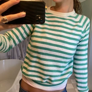Randig Zara tröja - Så gullig randig tröja från Zara💖 storlek M