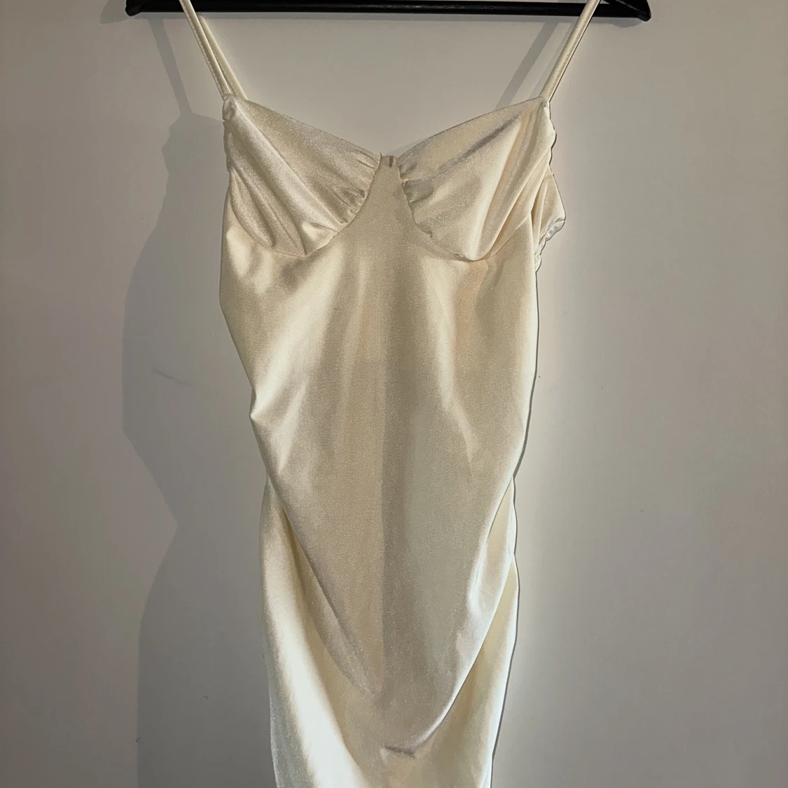 Champagne färgad kläning 