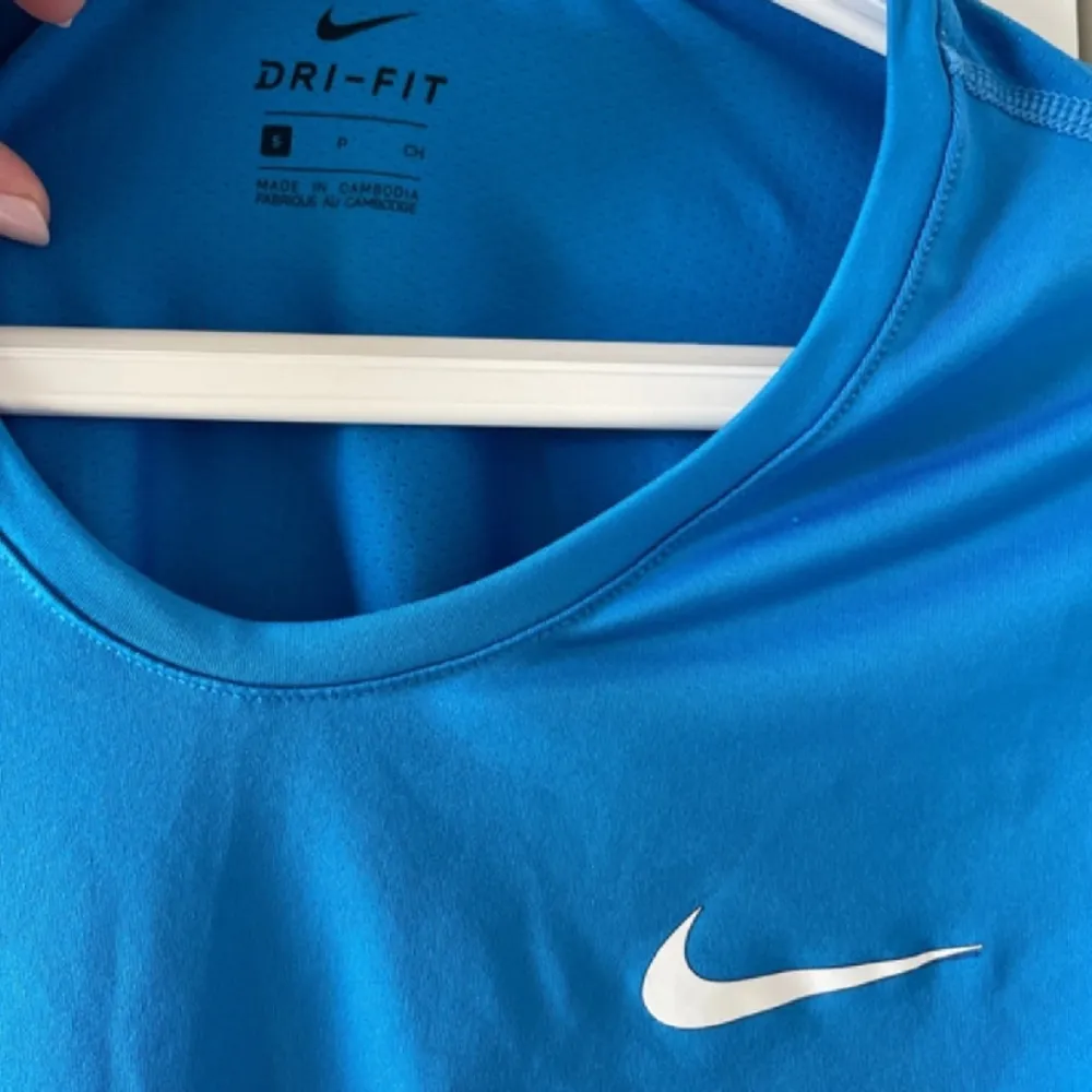 Nike ”träningströja” i storlek S💙. T-shirts.