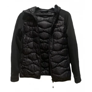 Peak Performance  - Använd 1 månad tvättat 3 gånger