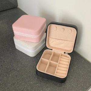 Beställning till WILDA - Beställning till WILDA, svart smyckeskrin 