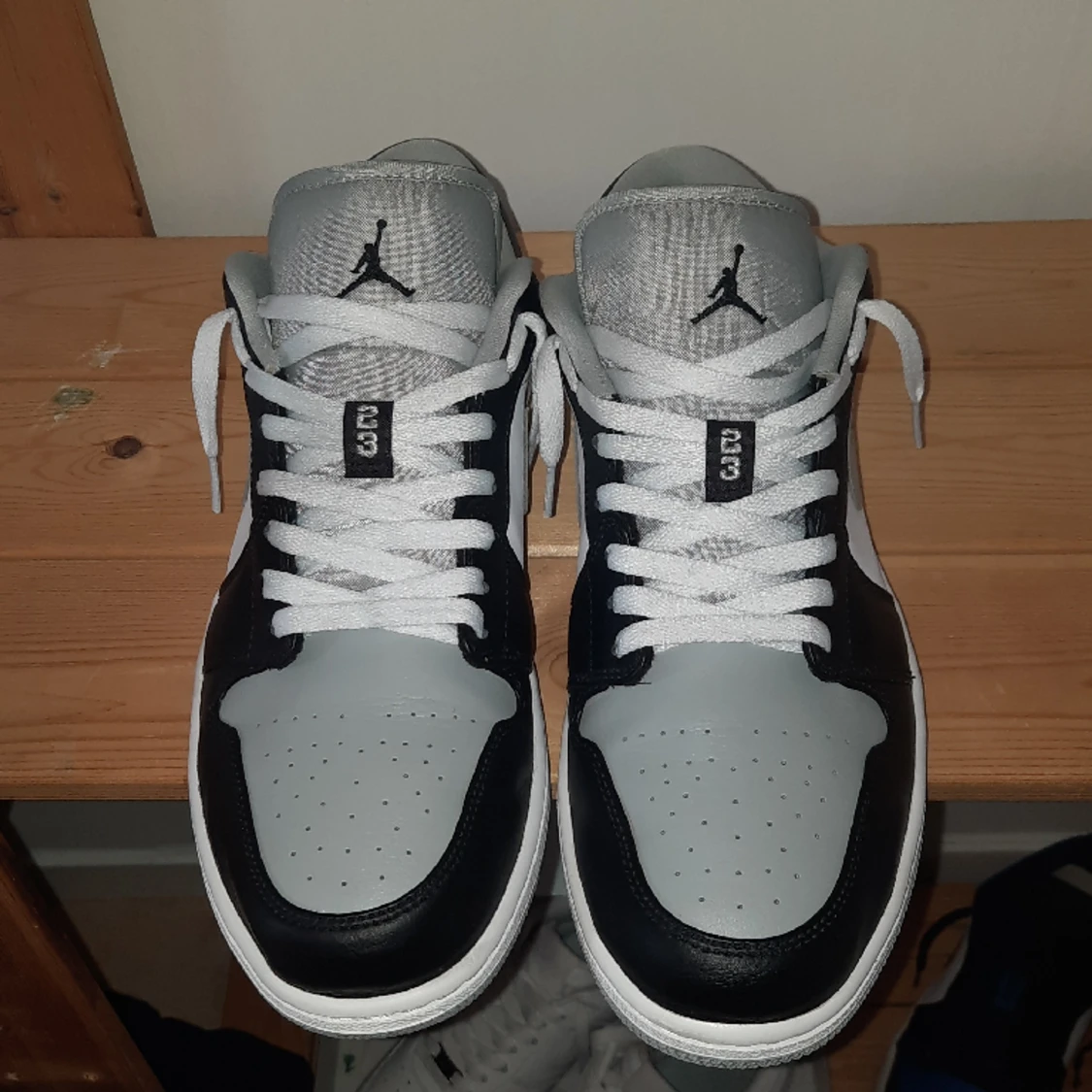 Jordan low shadow 45.5  - 90