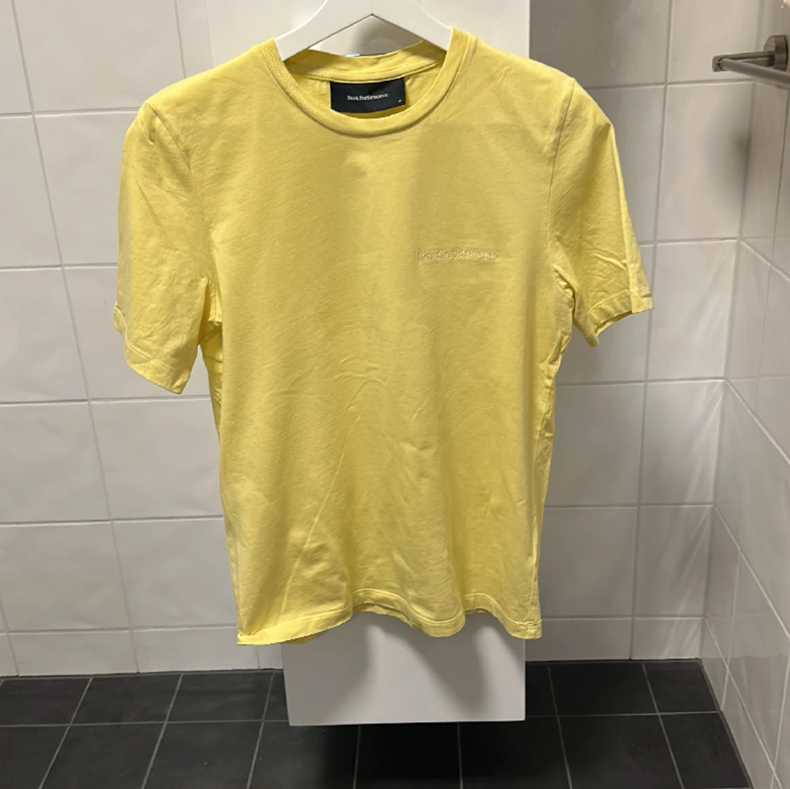 Peak performance t-shirt