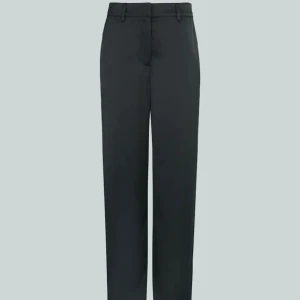 Satin bikbok  - Satin kostymbyxor 🫶🏼 sparsamt använda, nypris 499kr