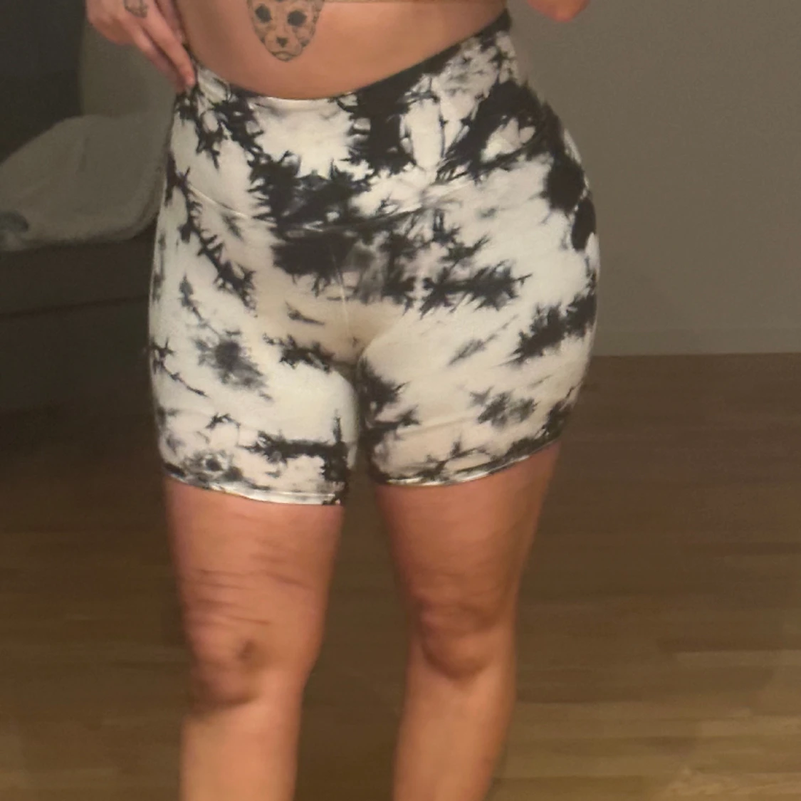 Spräckliga cykelbyxor vit & svart - 91