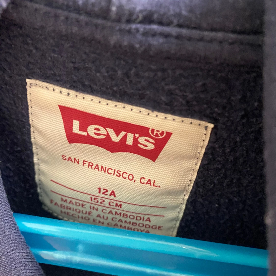Levis tröja  - 90
