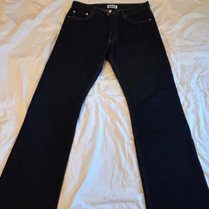 Jeans Hope  - Mörkblå Rush denim 31 