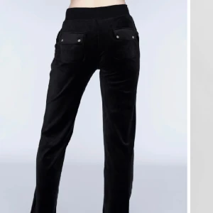 Juicy byxor - Sälje dem då dom ej kommer till användning. Dom är sparsamt använda utan defekter! Har av er vid frågor❤️ Pris kan diskuteras!