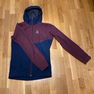 Haglöfs Regnjacka - Regnjacka från haglövs dunderkvalite Storlek S 