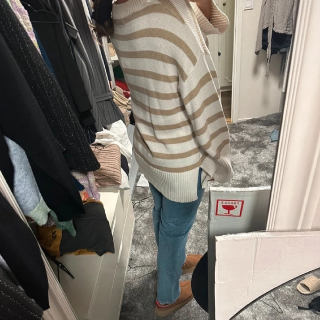 Vit/beige randig tröja - 91