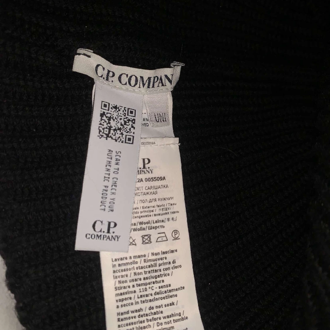 C.P. Company mössa - 90