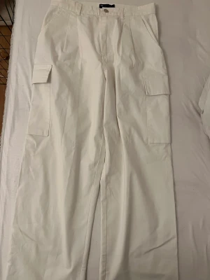Cargobyxor⭐️ - Helt oanvända byxor som är supersnygga!!