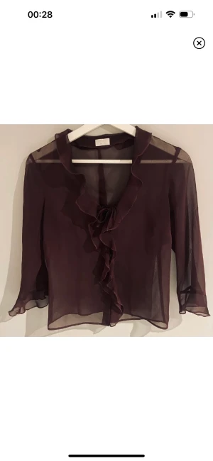 lila blus  - knytblus från humana 