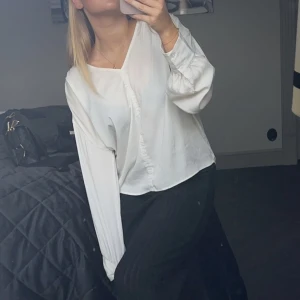 Blus  - Jättefin hur blus 