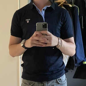 GANT Pikétröja  - Riktigt stilig Pikétröja från Gant i fint skick 