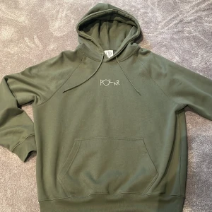Polar hoodie  - Nästan helt ny har använt den några gånger!!