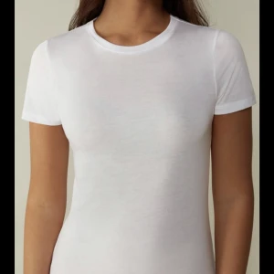 Intimissmi - 2 t-shirts från intermissmi, säljer båda för 200kr +frakt 🫶