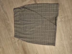 Tjol med slits  - Veromoda tjol tyg  St M 