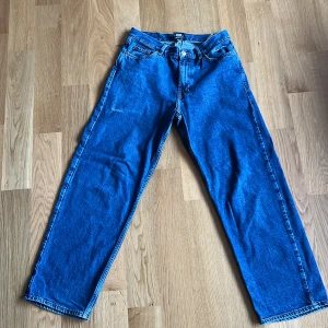Sweet sktbs jeans - Säljer sweet skbts jeans. Bra skick. Nypris är 699.  Hör gärna av dig om du har frågor! 