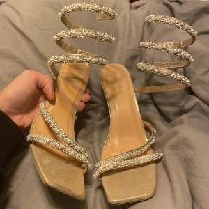 Klackskor  - Andvänd en gång, säljs för dom andvänds inte mer 