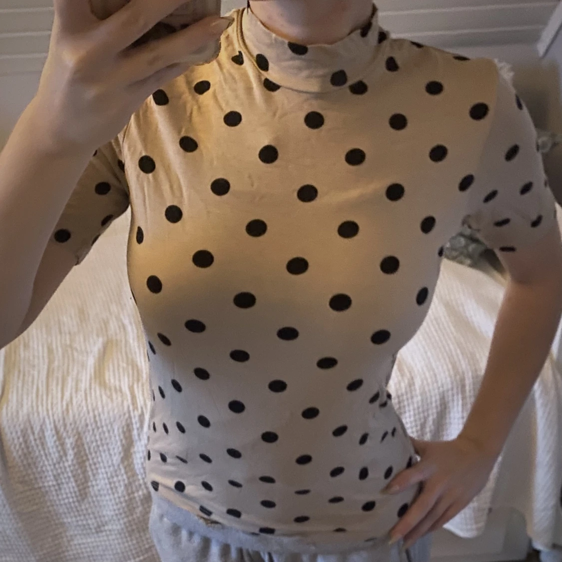 Söt prickig t-shirt