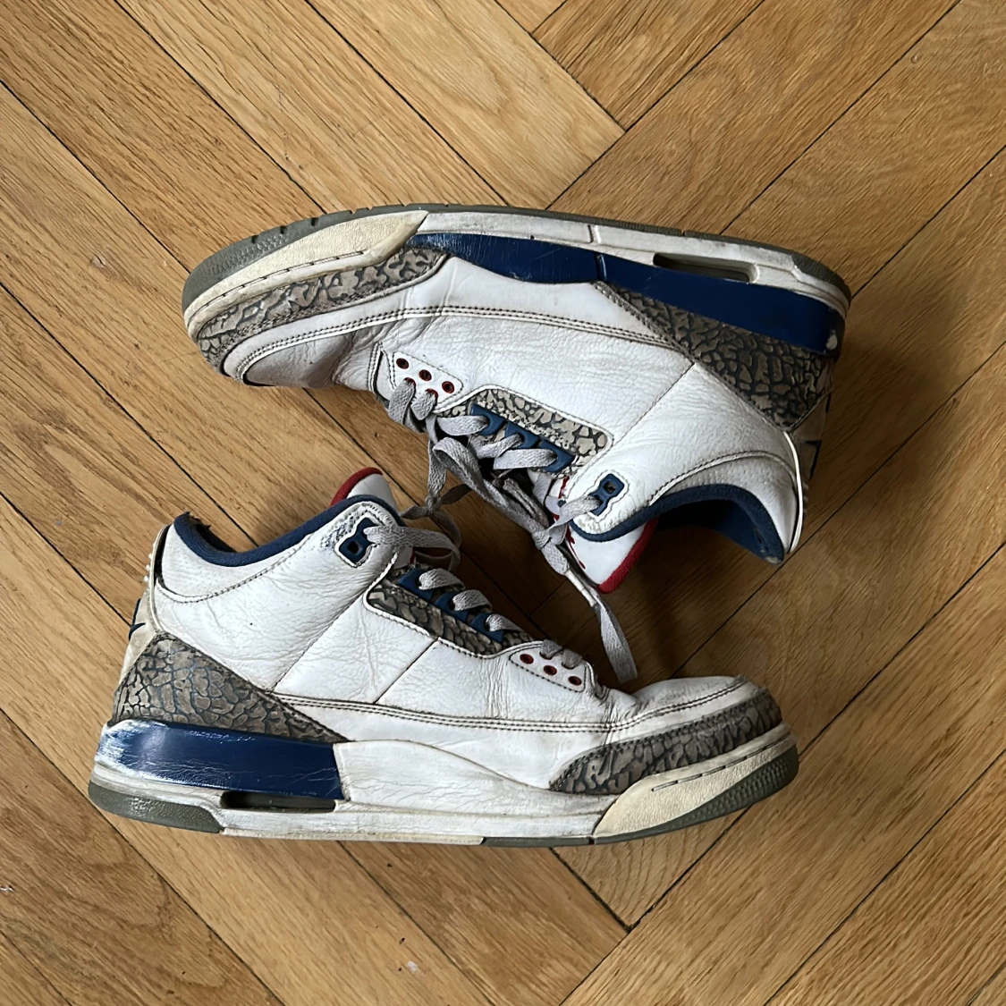 Jordan 3 true blue - 90