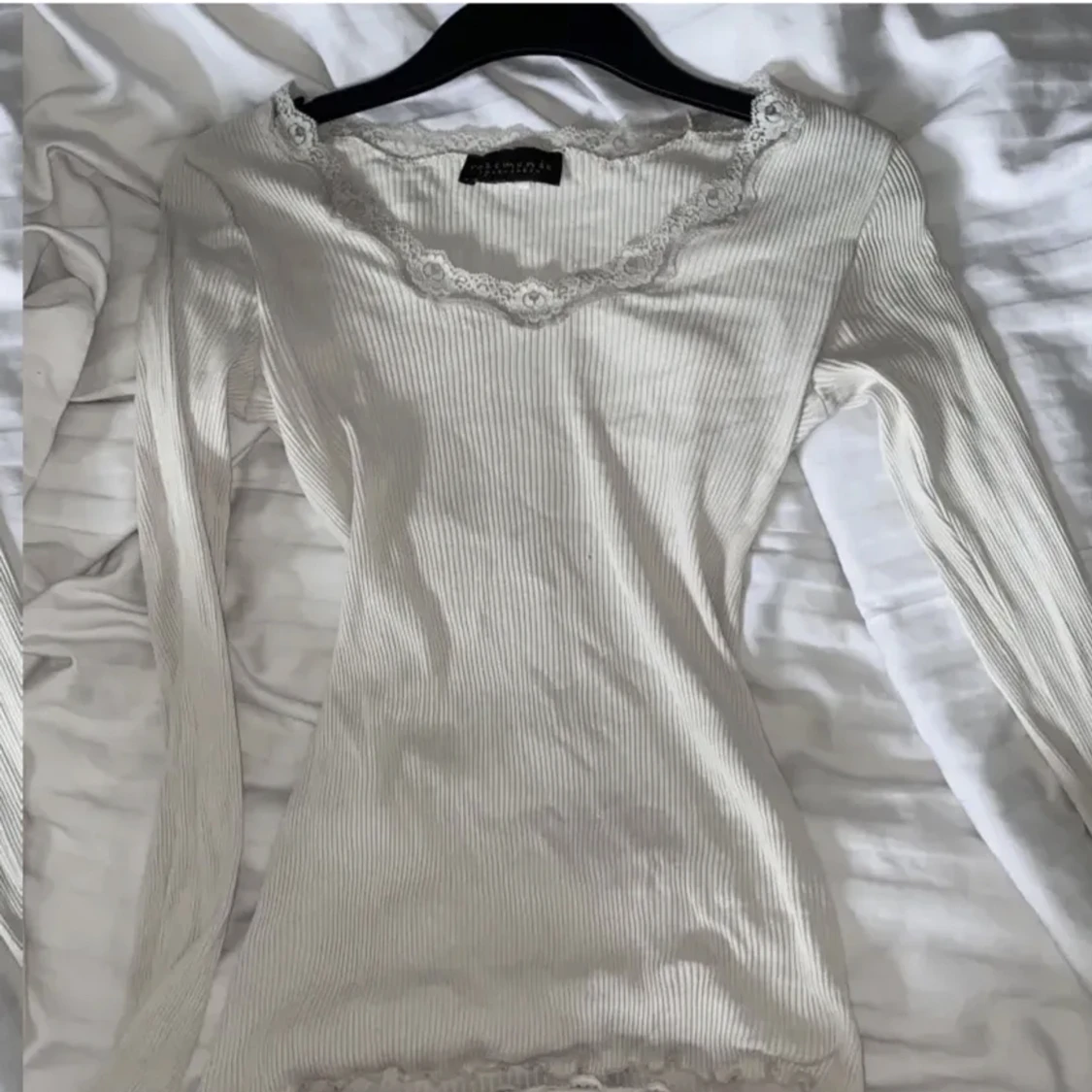 Söt spetströja - 91